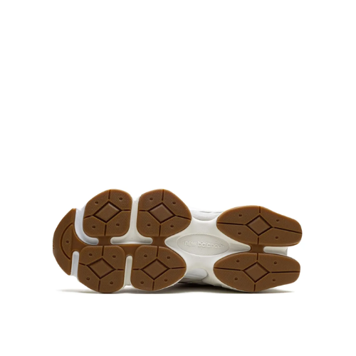 New Balance 9060 Rose Pink