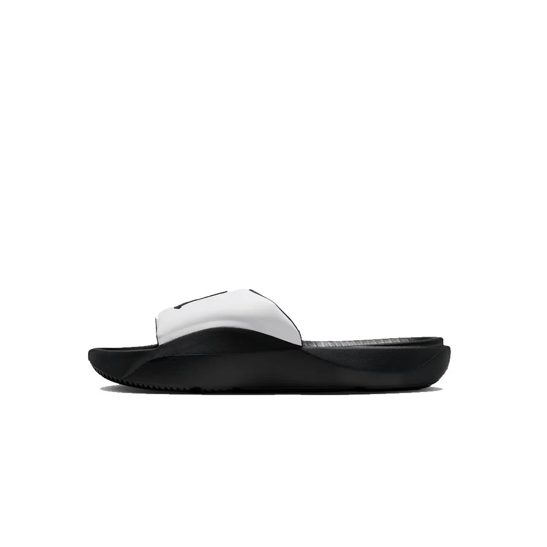 Claquette Nike jordan play side