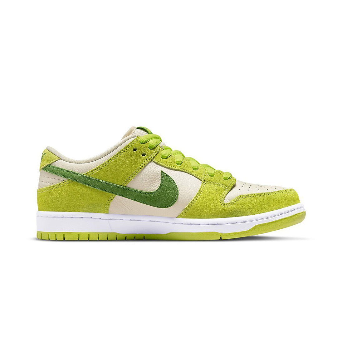 Nike SB Dunk Low X Supreme Green Apple - Main Image