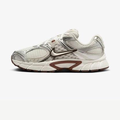 Nike V5 RNR Light Orewood Brown