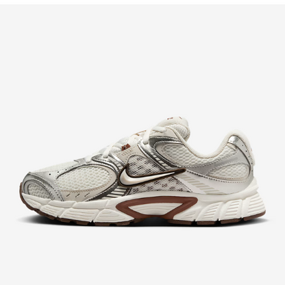 Nike V5 RNR Sail/Fauna Brown/Phantom/Light Orewood Brown