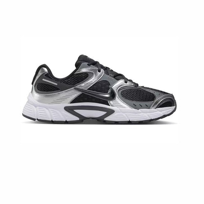 Nike V5 RNR Black / Black / Anthracite / Smoke Grey