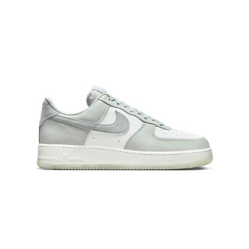 Nike Air Force 1 ’07  Light Silver / Pumice