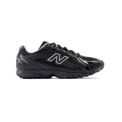 New Balance 204L  Black