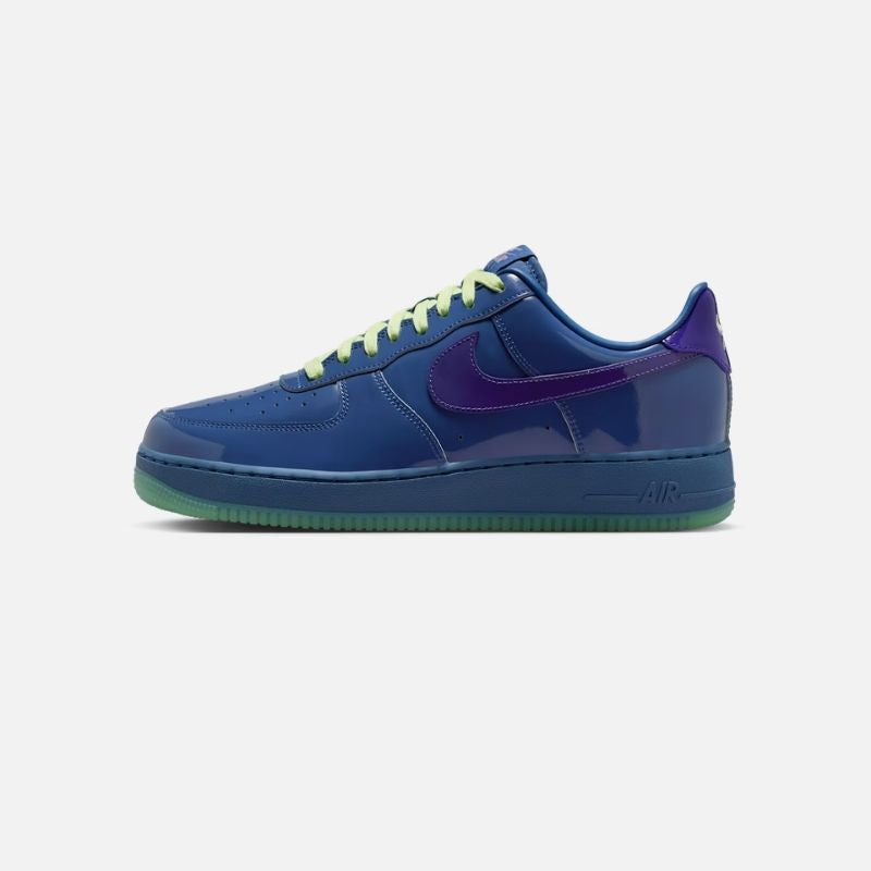 Nike Air Force 1 Low Patent Leather Mystic Navy Grape Ice.