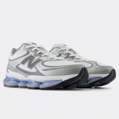 New Balance 2000 ' Silver Metallic '