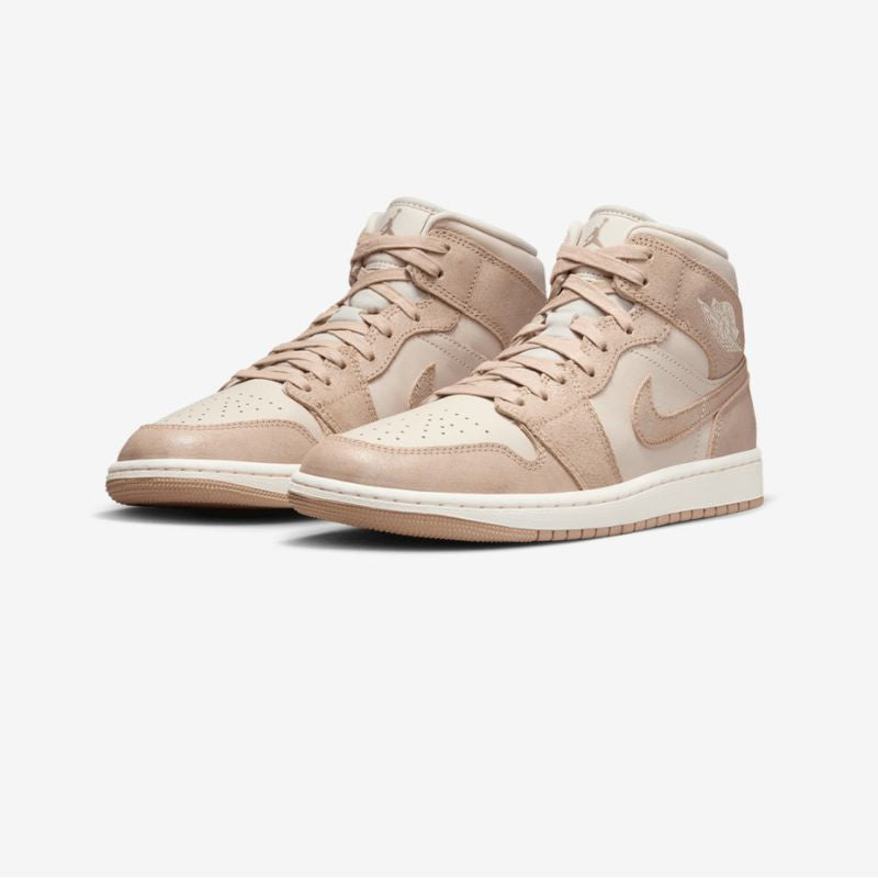 Nike Air Jordan 1 Mid SE "Legend Light Brown"