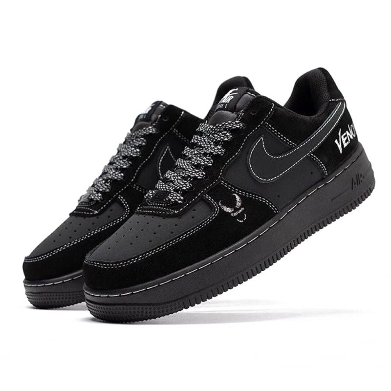Nike Air Force "Venom Black"