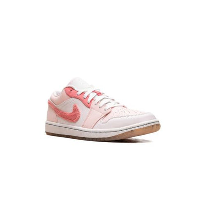 Air Jordan 1 Low "Mighty Swooshers Pink"