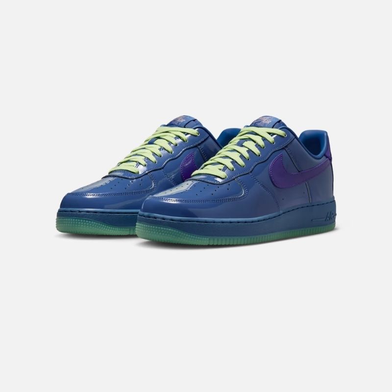 Nike Air Force 1 Low Patent Leather Mystic Navy Grape Ice.