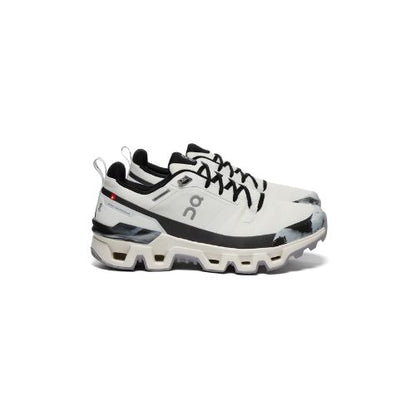 On Running Cloudwander Waterproof