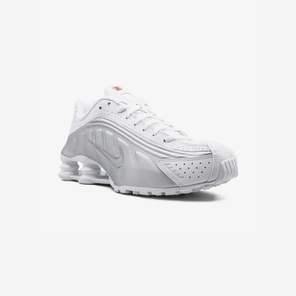 Nike shox R4 WHITE