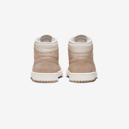 Nike Air Jordan 1 Mid SE "Legend Light Brown"