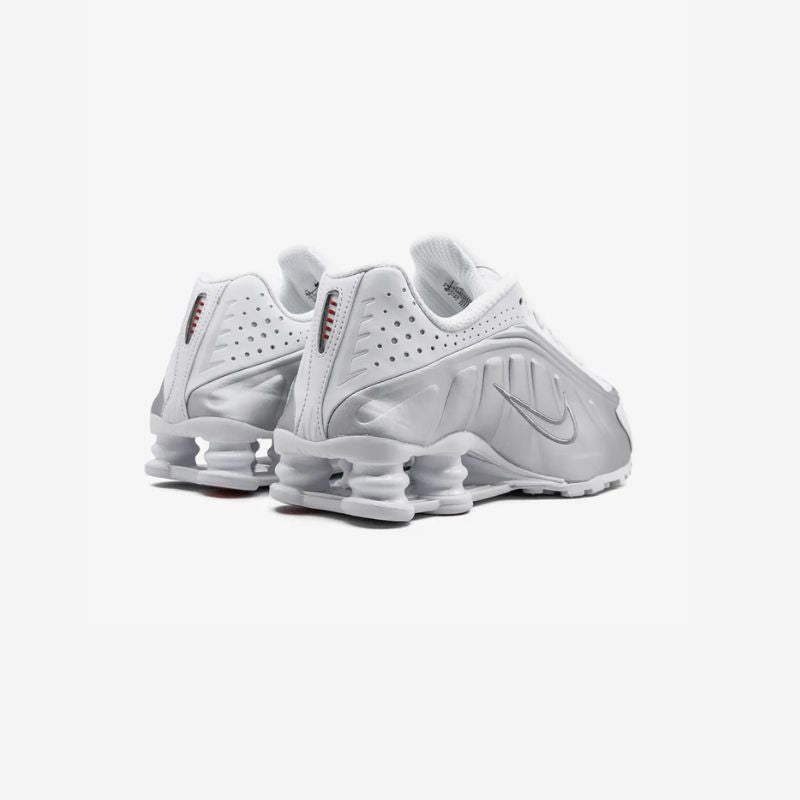 Nike shox R4 WHITE