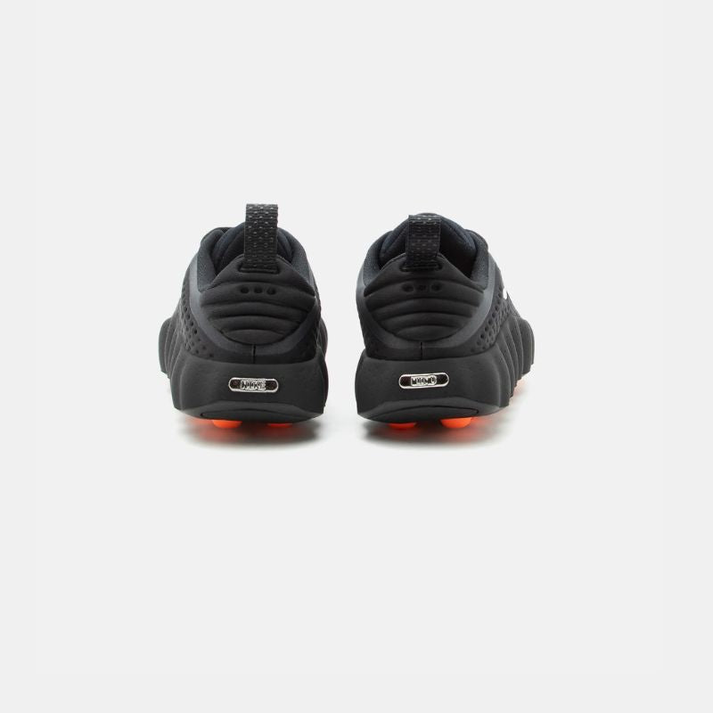 Nike Mind 002