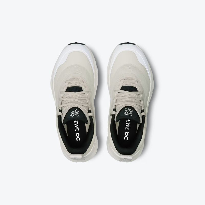 On x LOEWE Modèle : Cloudtilt 2 « White / Black »
