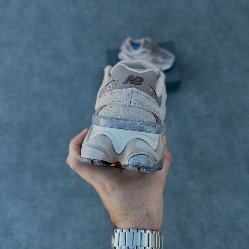New Balance 9060 Mushroom Brown