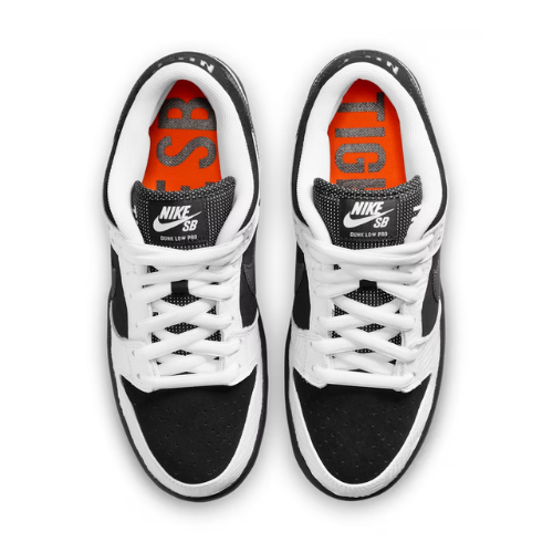 Nike SB Dunk Low TIGHTBOOTH