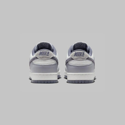 Nike Dunk Low SE Shoes 'Light Carbon' Grey