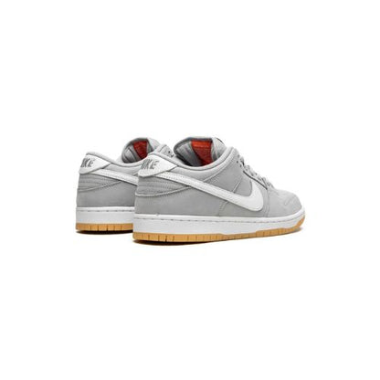 Nike SB Dunk Low Pro ISO "Grey / Gum"