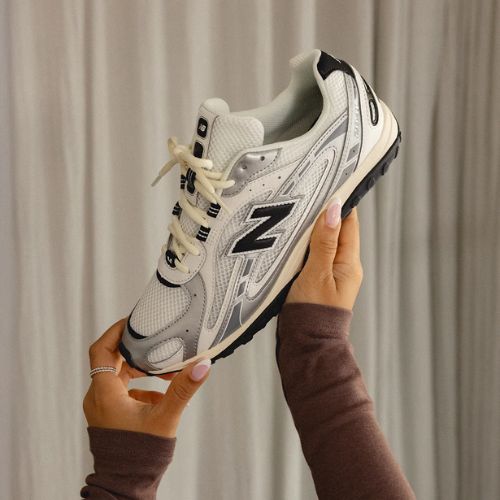 New Balance 204L