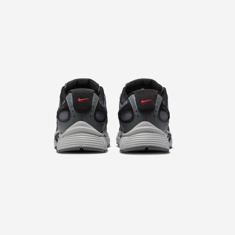 Nike V5 RNR SE