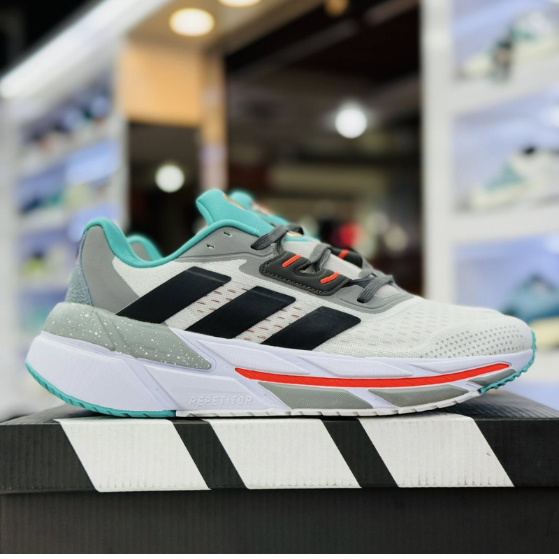 Running Adidas Adistar CS 2.0