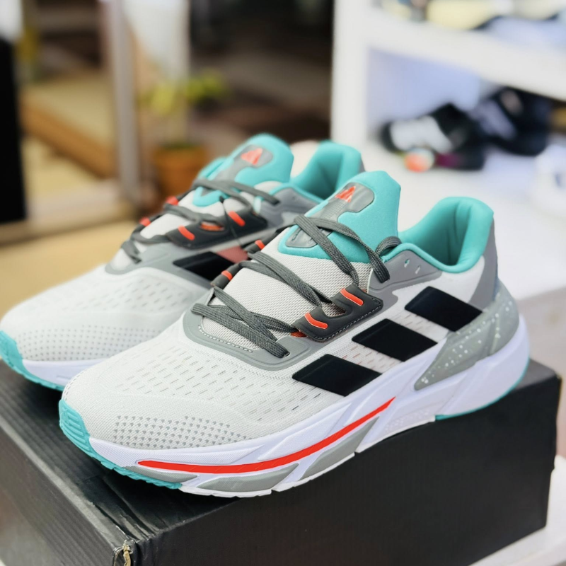 Running Adidas Adistar CS 2.0