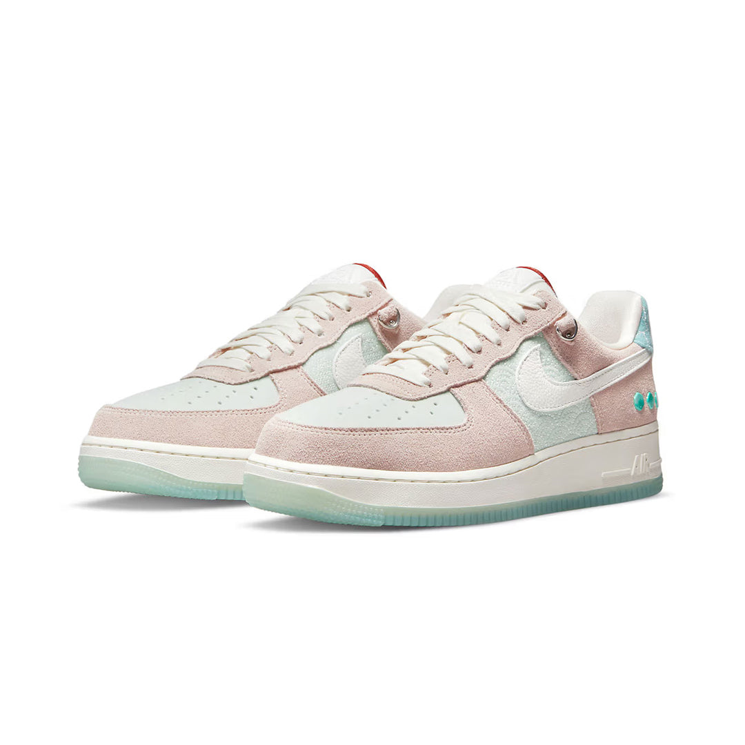 NIKE AIR FORCE 1 SHAPELESS