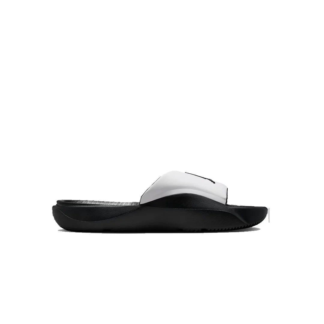 Claquette Nike jordan play side