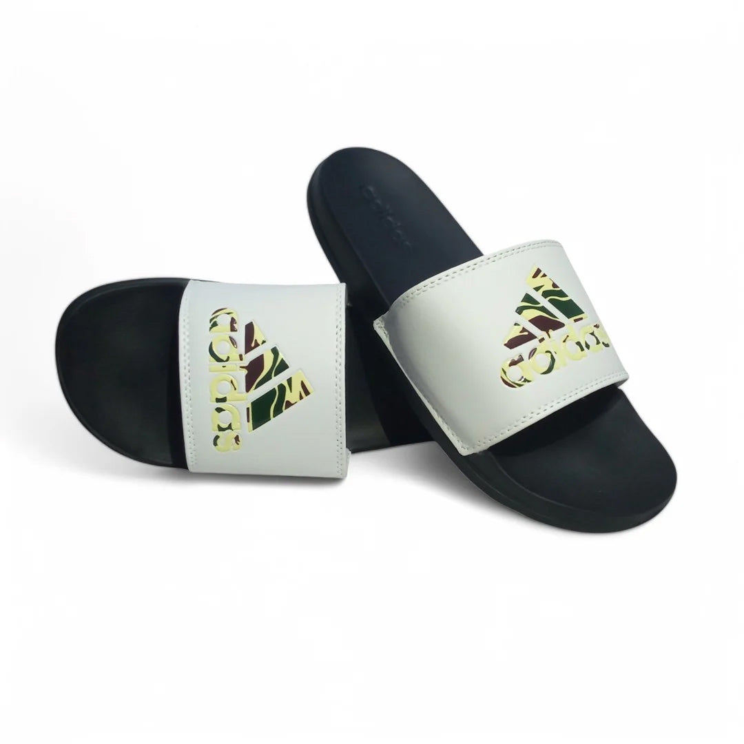 Claquettes ADIDAS ADILETTE COMFORT CAMO BLANC