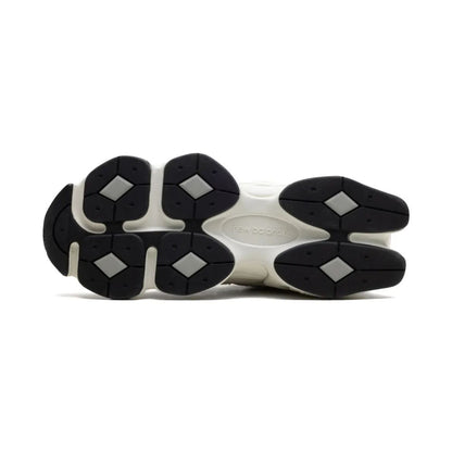 New Balance 9060 "Sea Salt / Raincloud / Black"